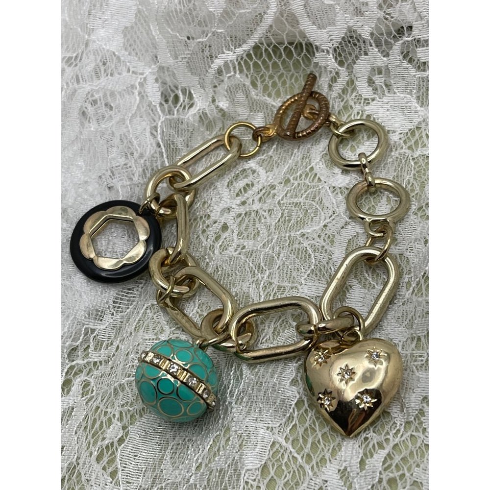 Vintage 3-Charm Big Link Gold Tone Bracelet